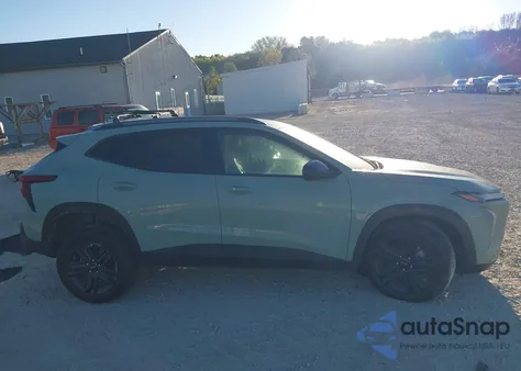 2025 Chevrolet Trax Fwd Activ from USA, damaged, VIN KL77LKEP7SC093380